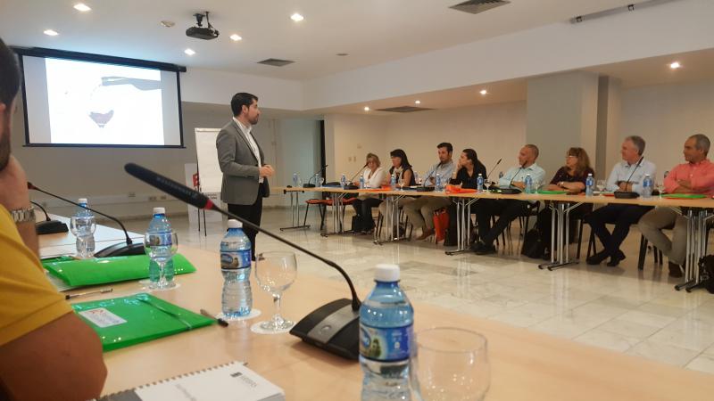 Escuela de negocios de Barcelona imparte seminario a empresarios en Cuba