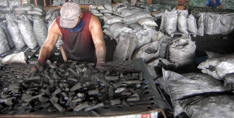 Cuba exporta primer producto a EE.UU. este mes