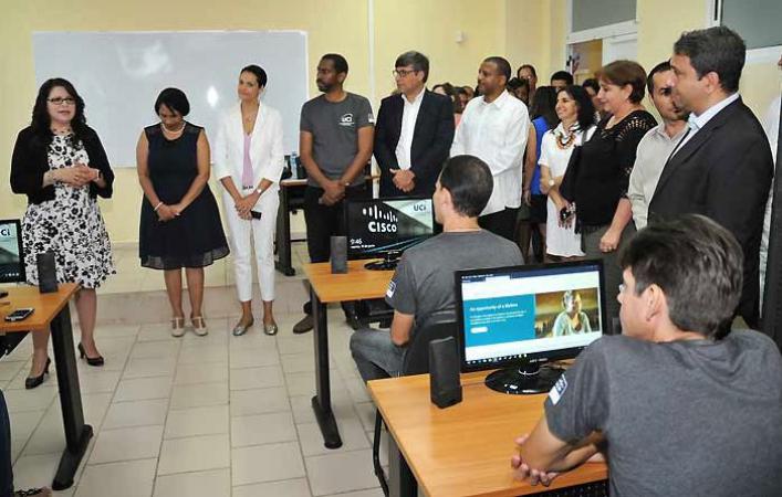 Fundan primera Academia Cisco en Cuba