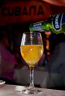 Bavaria regresa a Cuba