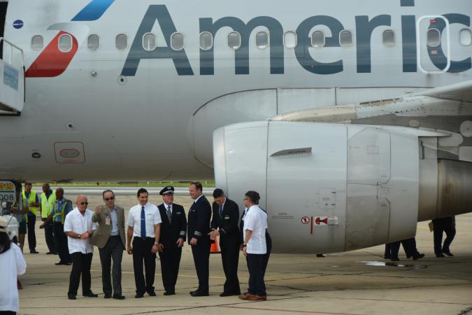 American Airlines la primera en operar correo postal Cuba-EE.UU.