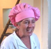 Eva Arguiñano es una de las mejores reposteras de España Entrevista a Eva Arguiñano, Repostera y Chef española: “soy de las que cree que hay que consumir el producto más cercano”