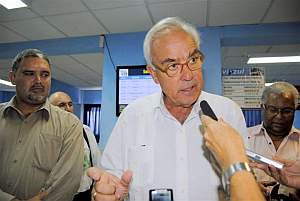 Felipe González Abad, Representante de Amadeus en Cuba Amadeus arranca un sistema pionero en Cuba con Viazul para vender sus plazas de ómnibus en las Agencias de Viaje