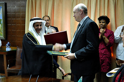 Rodrigo Malmierca, Ministro del Comercio Exterior y el Sr. Yousef Ibrahim Al-Bassam Director Director del Fondo Saudita para el Desarrollo Arabia Saudita colabora con desarrollo hidráulico de Camagüey