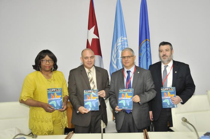 Cuba abre caminos estratégicos en materia de salud