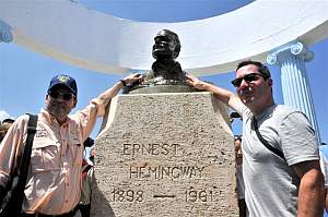 Foto: Ferval ¿Turismo cubano en la mira?, a propósito de los nietos de Hemingway