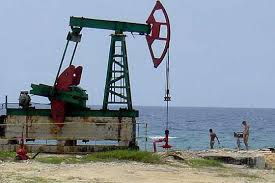 Industria petrolera cubana se abrirá a la inversión extranjera