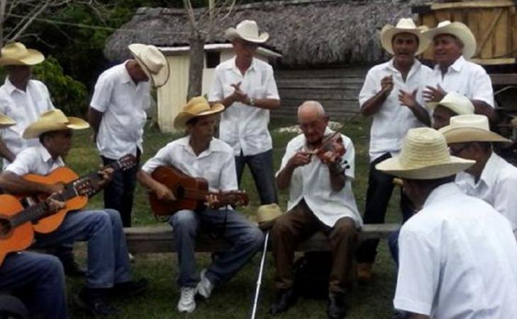 Cuba recibe certificado del punto cubano como Patrimonio de la Humanidad