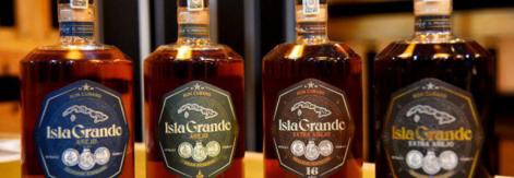 Ocho marcas de ron cubano reciben Marca País