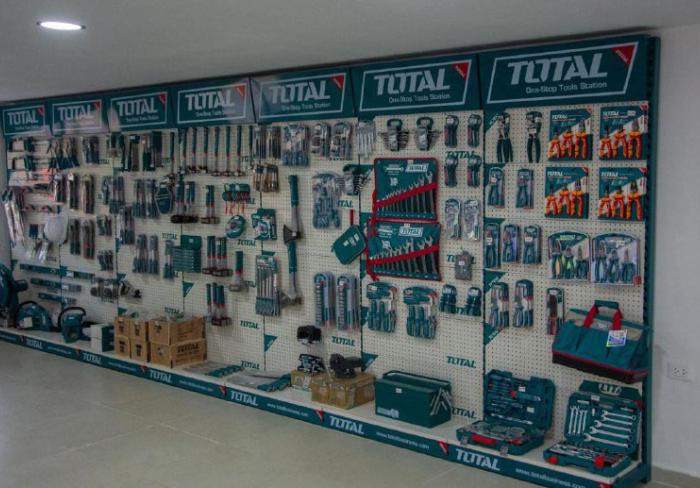 Inauguran primera tienda exclusiva para tabacaleros en Pinar del Río