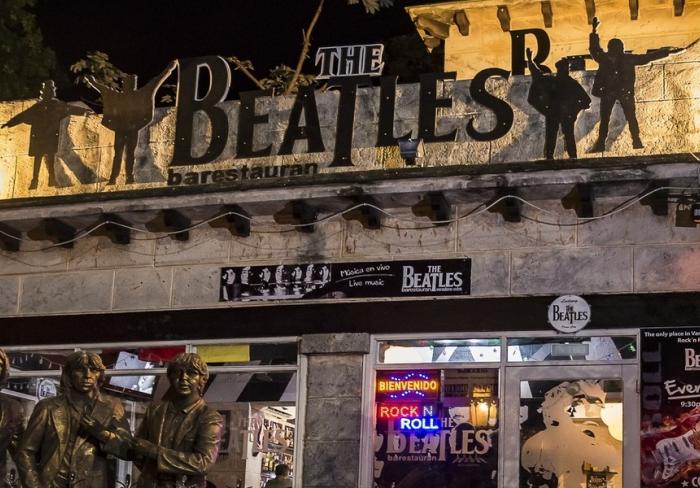 El Beatles Bar-Restaurant