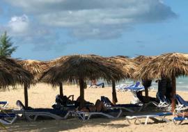 Cuba recibió más de 809 000 turistas en primer trimestre del año