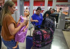 Cuba flexibiliza importación comercial a las personas naturales