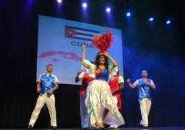 Ritmos cubanos cautivan en Quilmes, Argentina