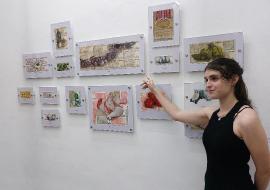 Joven artista cubana abre su primera exposición con el empleo de billetes nacionales