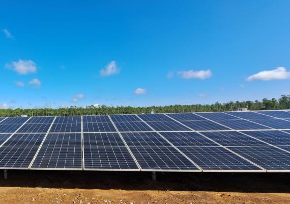 Parque solar cubrirá demanda del Aeropuerto de Varadero