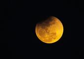 Eclipse lunar
