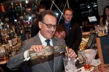 Visita Cuba creador del coctel más caro del mundo, Salvatore Calabrese