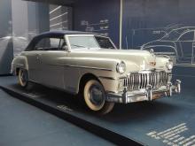 Empresario estadounidense dona auto clásico a La Habana