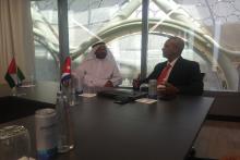 Abdullah Sultan Al Owais, presidente de la Cámara de Comercio e Industria de Sharjah, y Antonio Carricarte, presidente de la Cámara de Comercio de la República de Cuba.