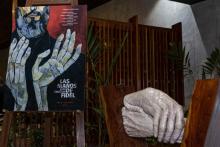 Memorial José Martí acoge exposición Las manos de Fidel