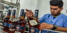 Azcuba ha producido más de medio millón de cajas de ron con la zafra azucarera