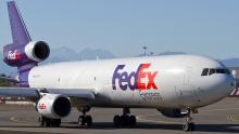 FedEx pide aplazar servicio de cargas con Cuba