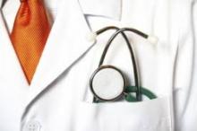 Médicos de Guinea Ecuatorial viajarán a Cuba para continuar estudios