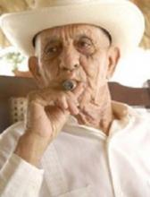 El tabaco es el humo vestido de guayabera