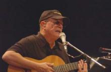 Silvio Rodríguez gana Premio BarnaSants 2014 de Cataluña