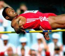 Javier Sotomayor celebra los 25 años de su récord mundial