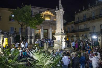 El Templete y la Ceiba acogieron al pueblo en los 500
